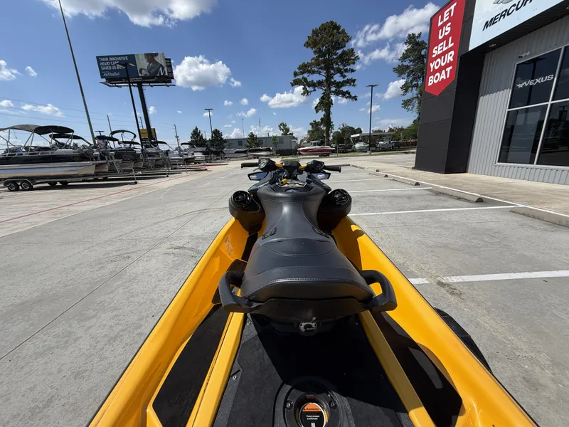 Slide: The Image of Sea-Doo RXP-X 300 2021 - 12