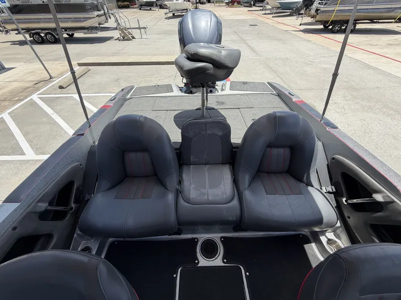 Slide: The Image of Ranger 212 ls 2015 - 16