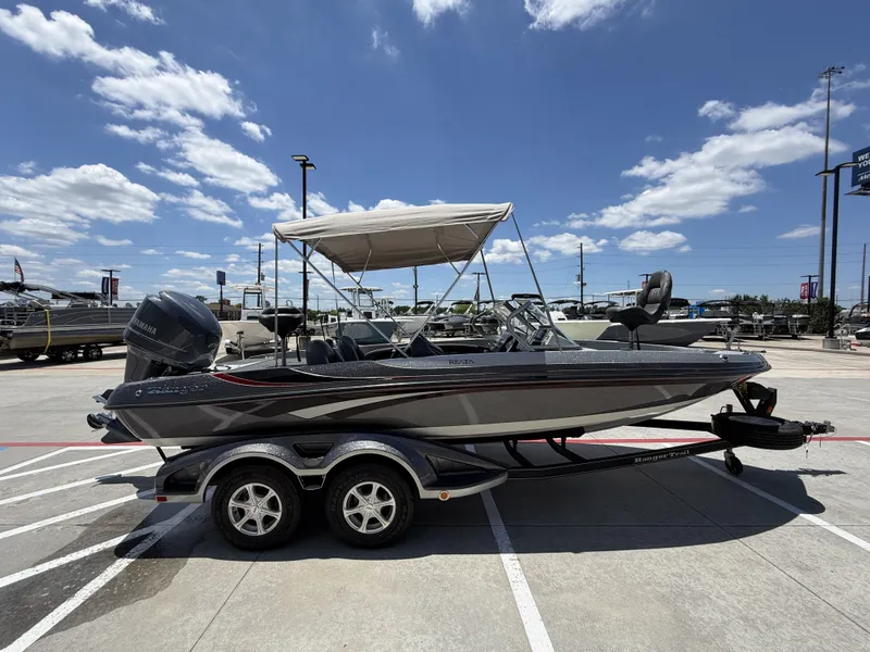 Slide: The Image of Ranger 212 ls 2015 - 8