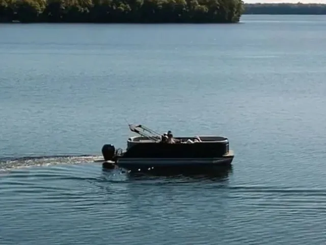 The Image of Flagship Endurance Rear Fish & Front Fish E20 RF 2023 - 1