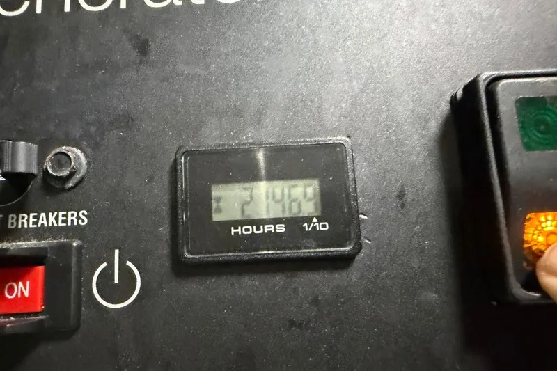 Slide: The Image of Control panel of a 2017 Azimut Fly 72 yacht showing 2146 hours. - 70