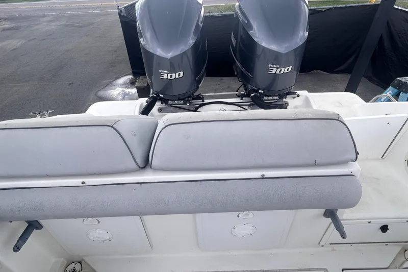 Slide: The Image of Boat with twin Yamaha 300 engines, Jefferson Marlargo FS35, 2011 model. - 55