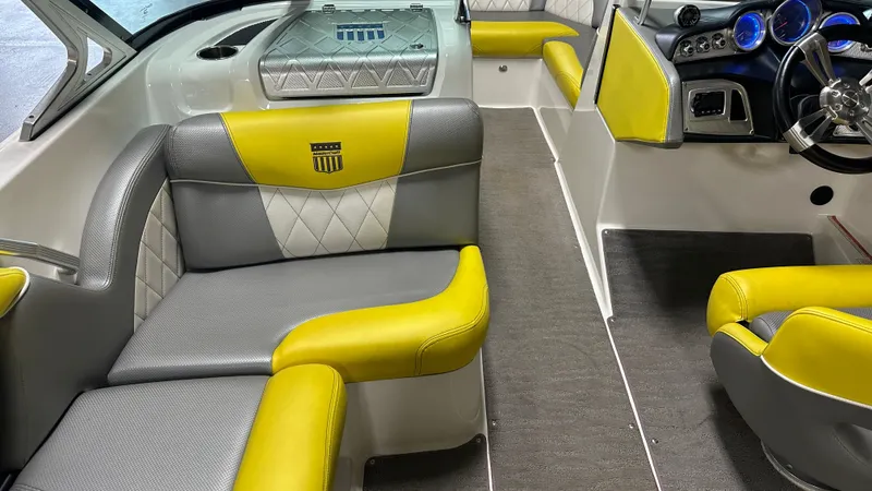 Slide: The Image of MasterCraft X30 2015 - 36