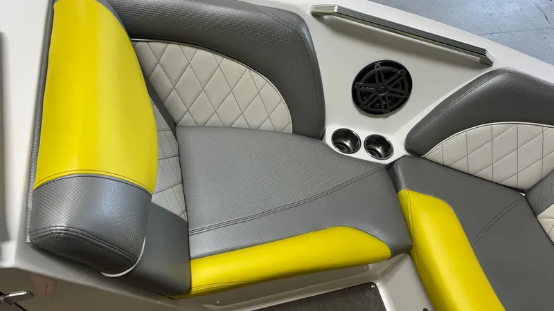 Slide: The Image of MasterCraft X30 2015 - 56