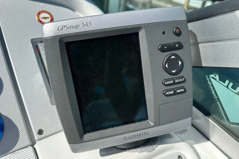 Slide: The Image of Garmin GPSmap 545 device on 2003 Formula 353 FASTech dashboard. - 19