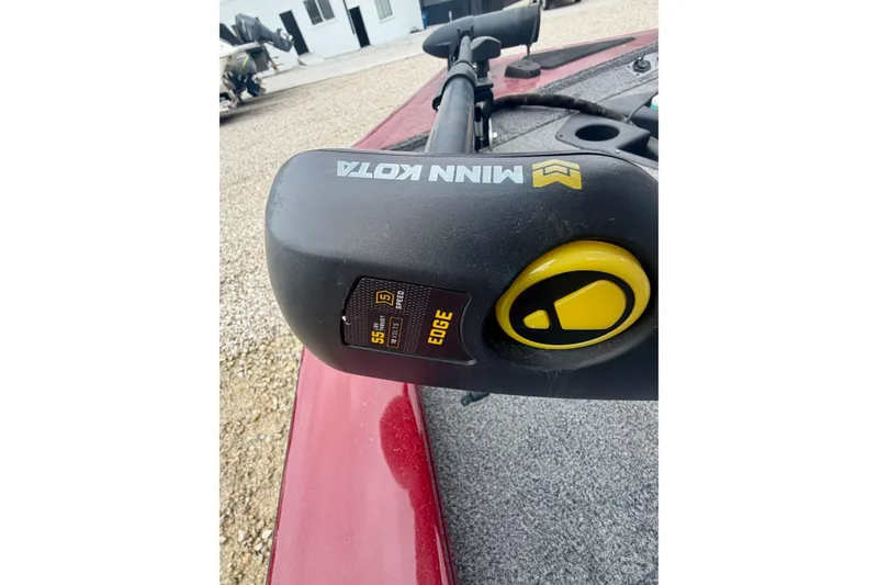 Slide: The Image of Minn Kota trolling motor on 2021 Tracker Pro Team 195 TXW boat, featuring Edge control. - 12