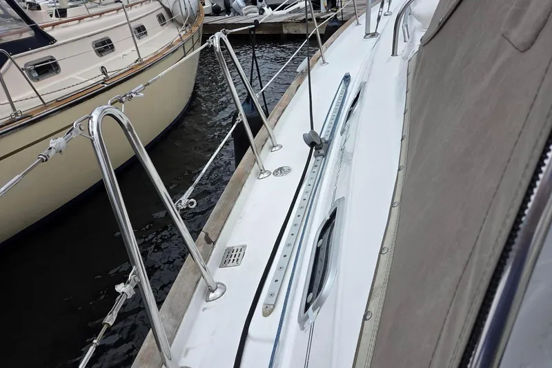Slide: The Image of Cockpit-adjustable jib sheet leads - 21