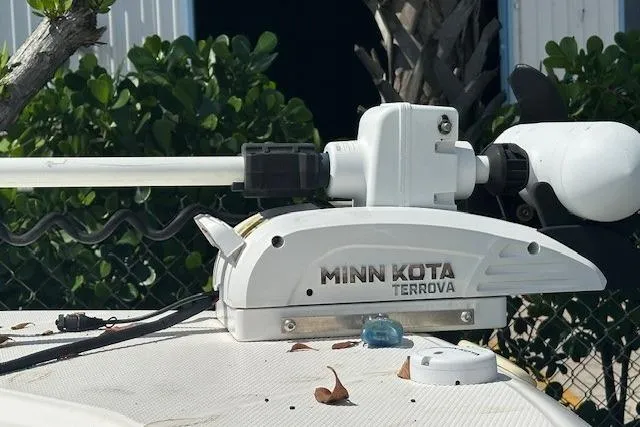 Slide: The Image of Minn Kota Terrova trolling motor on 2020 Robalo 246 Cayman boat deck. - 6