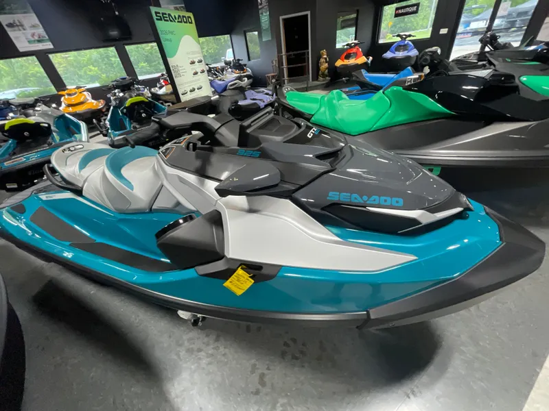 Slide: The Image of Sea-Doo GTX Limited 325 2026 - 12