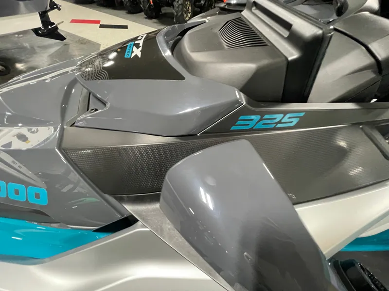 Slide: The Image of Sea-Doo GTX Limited 325 2026 - 8