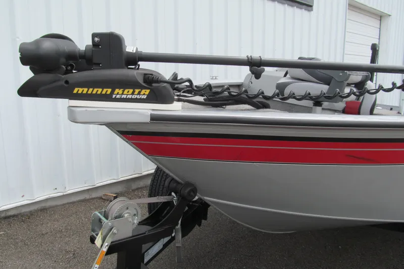 Slide: The Image of 2010 Tracker Pro Guide V-175 SC boat with Minn Kota Terrova trolling motor. - 11