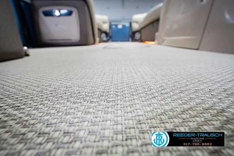 Slide: The Image of Flooring of 2018 Regency 254 DL3 boat interior, showcasing woven texture. - 55
