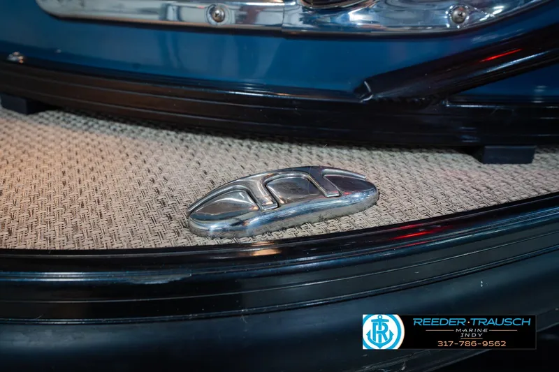 Slide: The Image of Close-up of a 2018 Regency 254 DL3 boat detail with textured flooring. - 66