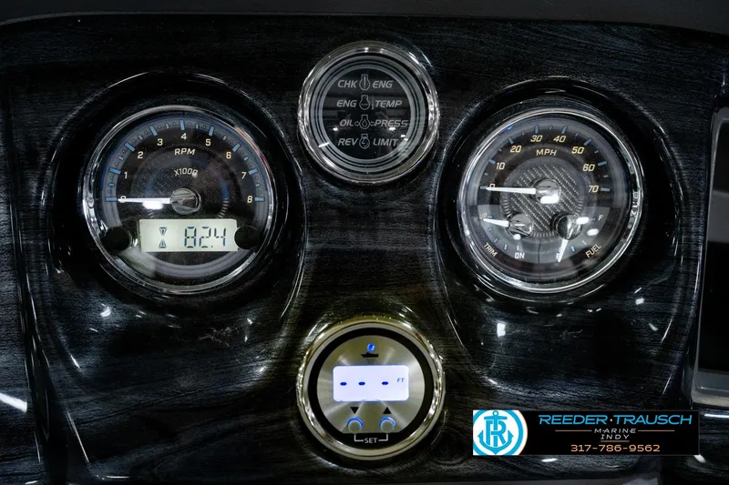Slide: The Image of Dashboard of 2025 Avalon 2385 LSZ ENT with RPM and speed gauges. - 39