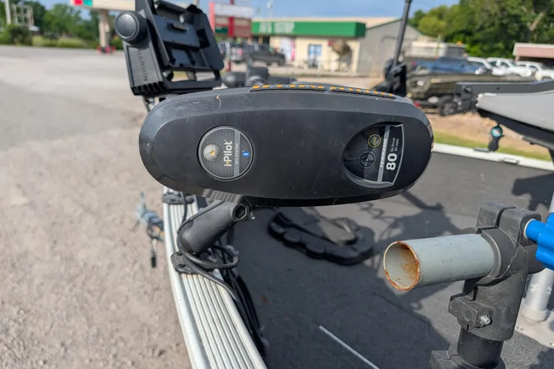 Slide: The Image of 2017 Lowe Fishing Machine 165SC Pro with iPilot trolling motor. - 19