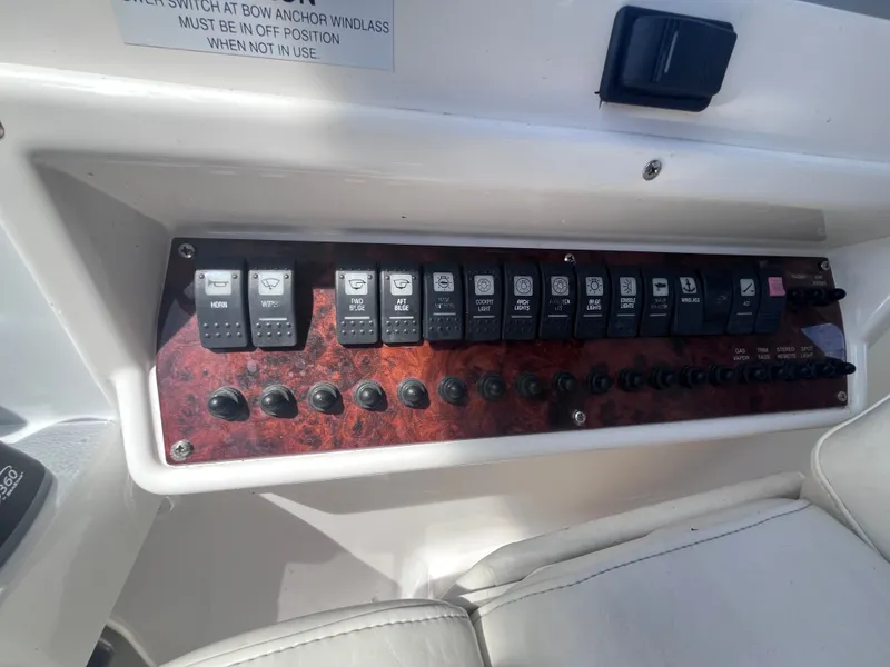 Slide: The Image of Control panel of a 2007 Regal 3360 Window Express boat. - 20