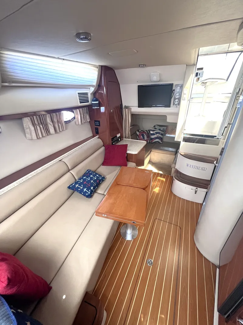 Slide: The Image of Interior of 2007 Regal 3360 Window Express yacht. - 28