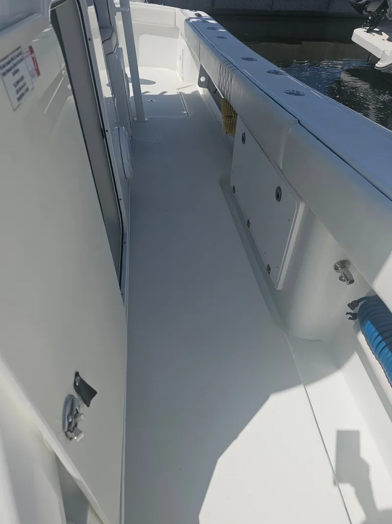 Slide: The Image of Interior view of a 2017 Yellowfin 39 Offshore boat. - 14