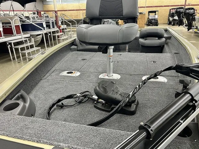 Slide: The Image of 2026 Tracker Pro Team 175 Crappie Edition boat interior view. - 8