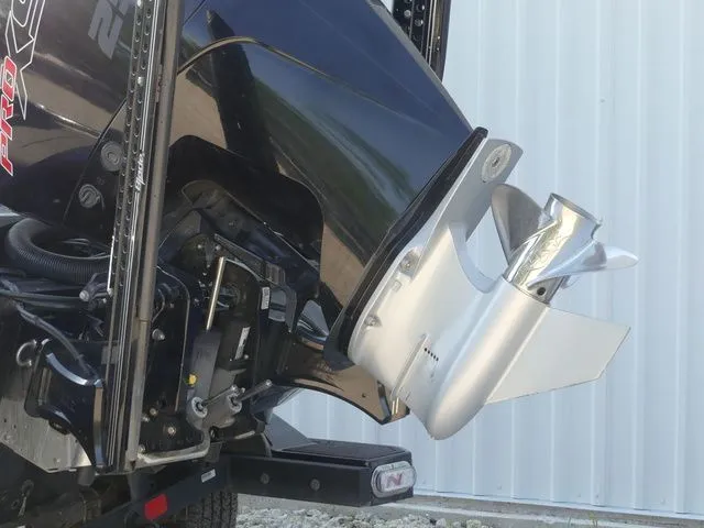 Slide: The Image of Outboard motor of a 2022 Nitro Z21 Pro boat. - 7