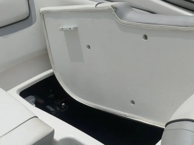Slide: The Image of Storage compartment in 2018 Yamaha SX190 boat. - 39