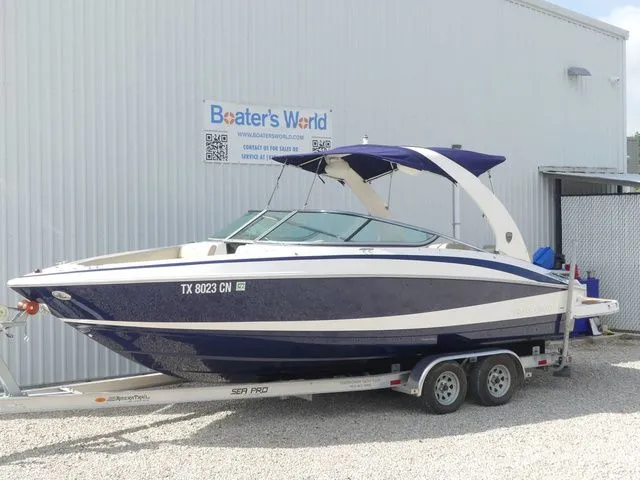 The Image of 2015 Regal 2500 boat on trailer at Boater's World. - 1