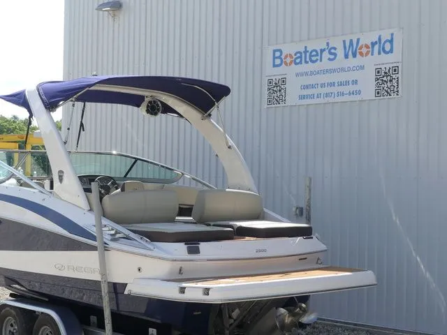 Slide: The Image of 2015 Regal 2500 boat outside Boater's World building. - 15