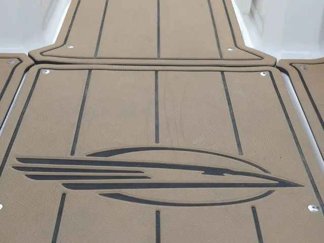 Slide: The Image of Chaparral 21 Surf 2023 - 51