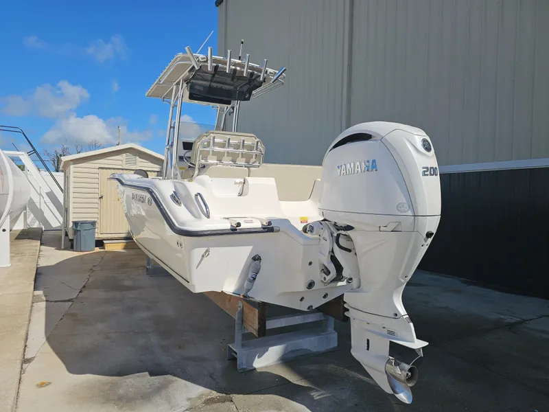 Slide: The Image of 2024 Key West 239 FS boat with Yamaha 200 engine. - 3