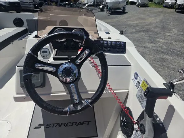 Slide: The Image of Starcraft 2025 SV 16 OB boat steering console, 2025 model. - 17