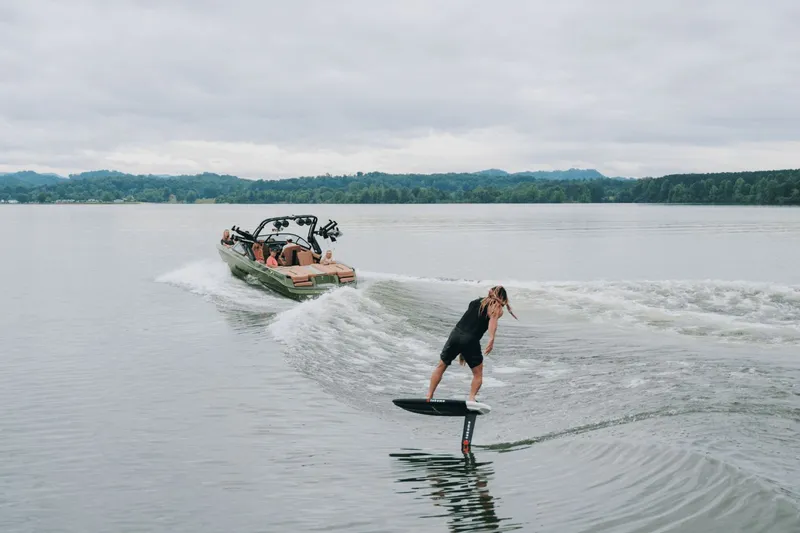 Slide: The Image of MasterCraft XT24 2027 - 15