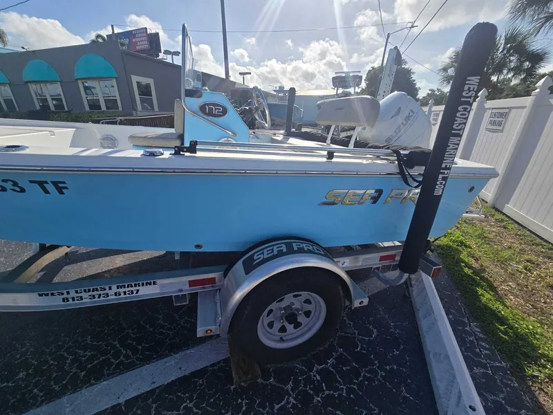 Slide: The Image of Sea Pro 172 Bay 2022 - 3