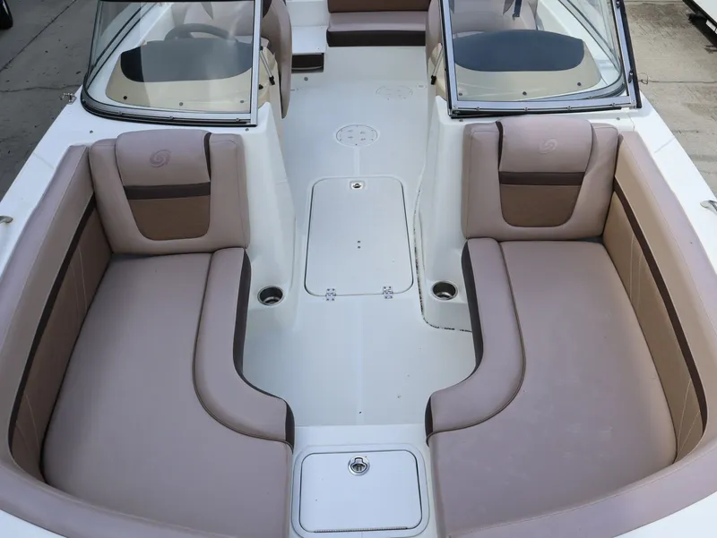 Slide: The Image of Interior of a 2018 Hurricane SunDeck SD 191 OB boat with beige seating. - 22