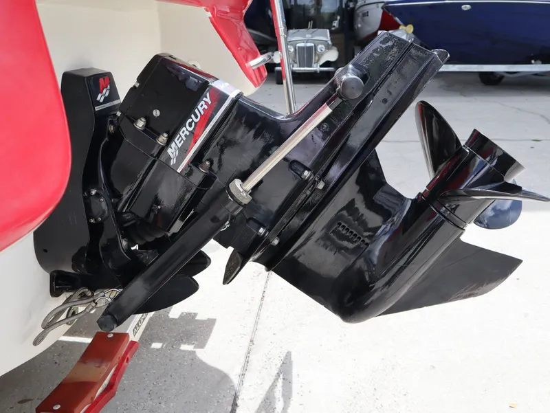 Slide: The Image of Mercury outboard motor on a 2001 Monterey 200LS boat. - 9