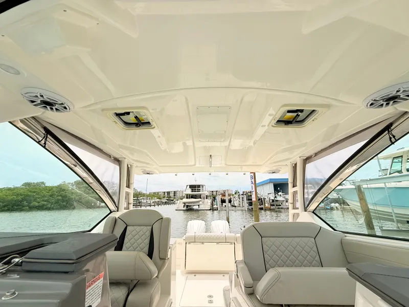 Slide: The Image of Pursuit DC 295 Dual Console 2022 - 48