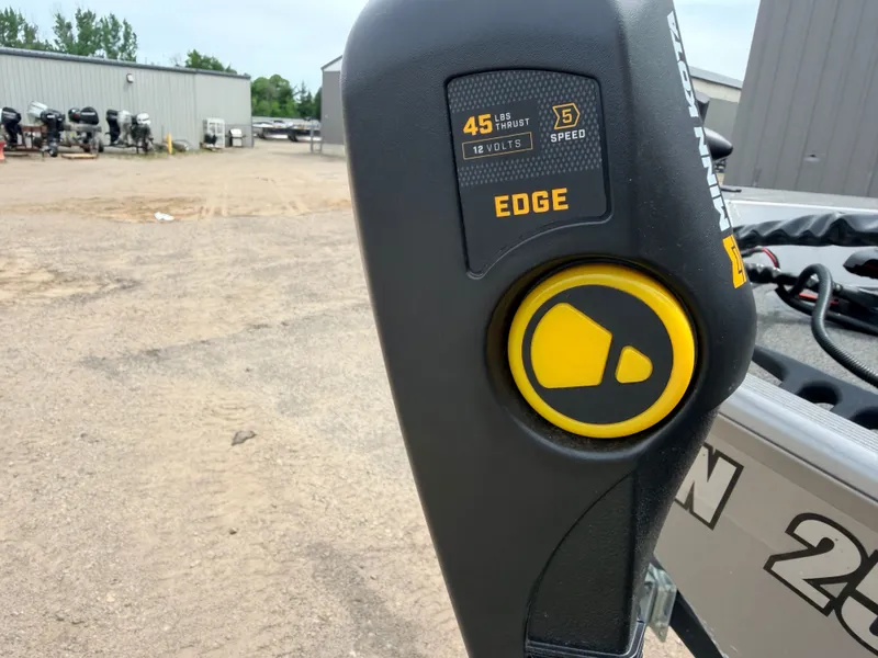 Slide: The Image of Minn Kota Edge trolling motor with 45 lbs thrust, 5 speeds. - 17