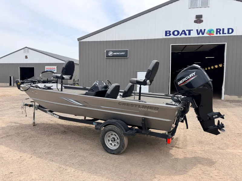 Slide: The Image of 2021 Crestliner 1700 Ridge boat with 40HP Mercury engine at Boat World. - 45