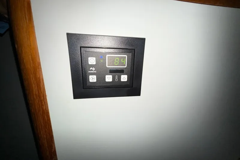Slide: The Image of Digital control panel on 1990 Luhrs 3400 Motor Yacht interior wall. - 24