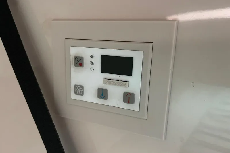 Slide: The Image of CABIN AC/HEAT - 13