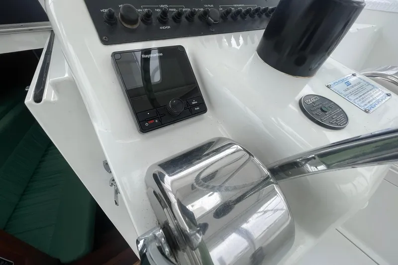Slide: The Image of NEW RAYMARINE AUTOPILOT!!! - 39