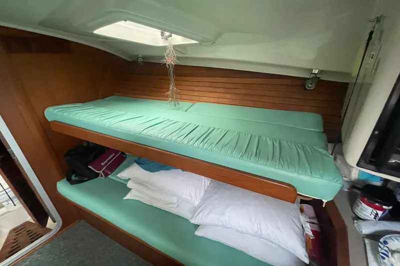 Slide: The Image of TWIN BUNKS FLIP-UP BACK REST PULLMAN BED - 7