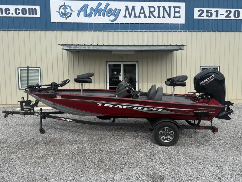 The Image of 2024 Tracker Pro Team 175 boat at Ashley Marine. - 1