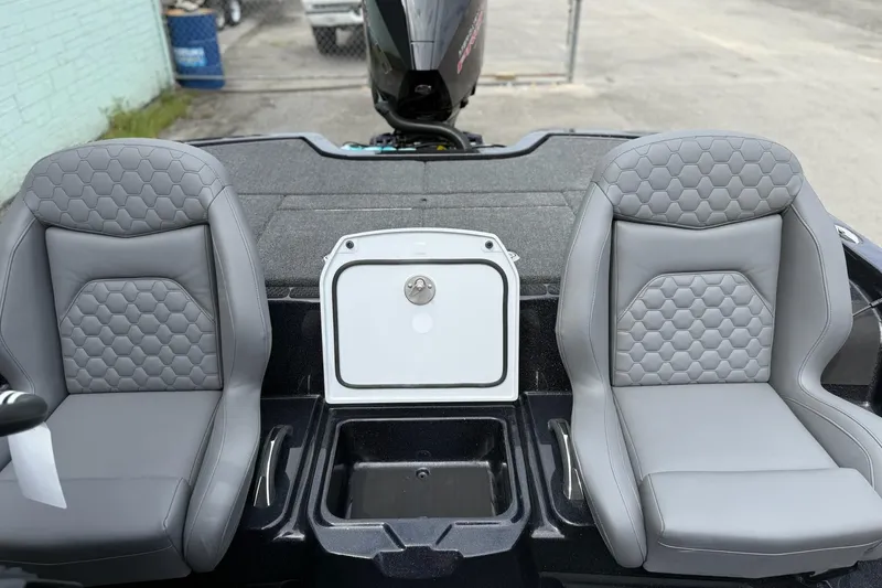 Slide: The Image of iKon vls20 boat seats with gray upholstery, model 2026. - 12