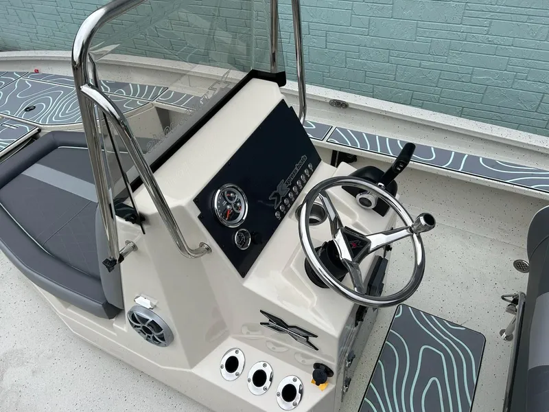 Slide: The Image of Xpress X23 Bay Lounge 2025 helm with modern design. - 7