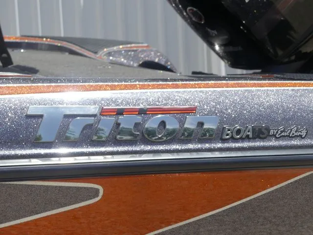 Slide: The Image of Triton 21 TrX Patriot 2018 - 14