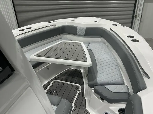 Slide: The Image of NauticStar 242 Offshore 2026 - 24