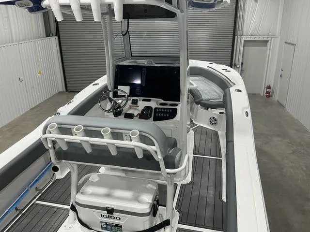 Slide: The Image of NauticStar 242 Offshore 2026 - 29