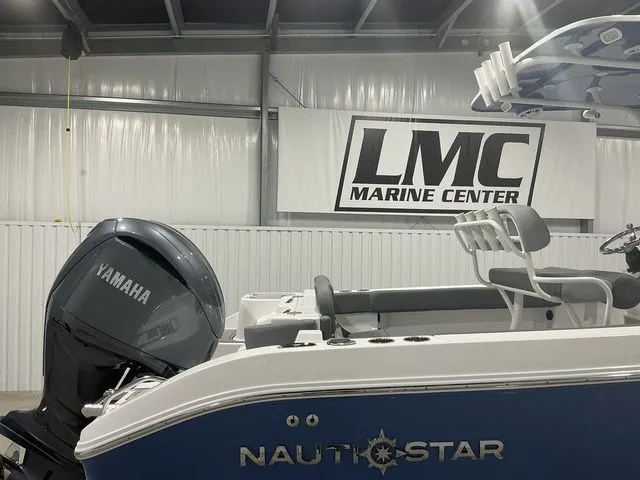 Slide: The Image of NauticStar 242 Offshore 2026 - 6