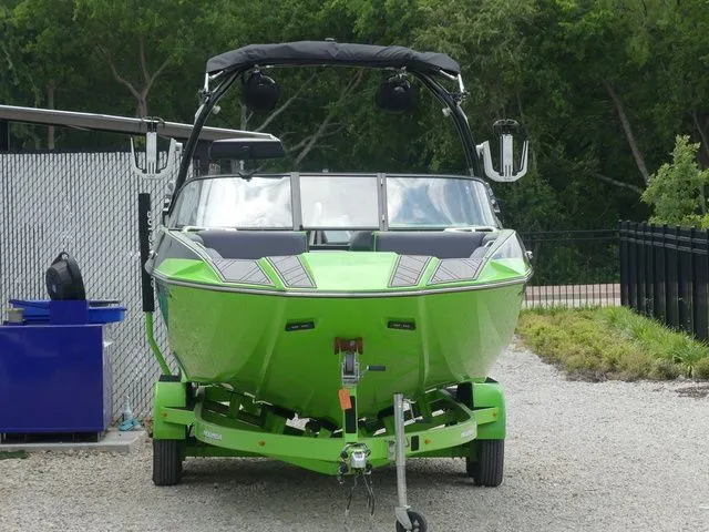 Slide: The Image of Moomba Makai 2021 - 4