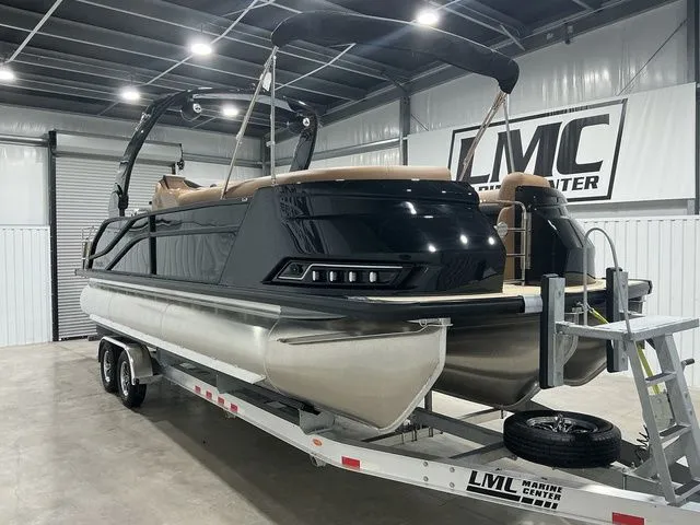 Slide: The Image of Harris Grand Mariner 250 SLDH 2026 - 15